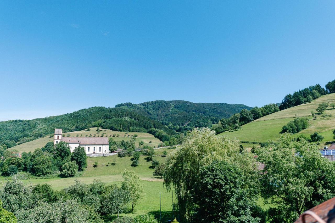 Rustikale 3 Zi.-Fewo Naehe Freiburg 70Qm Simonswald Buitenkant foto